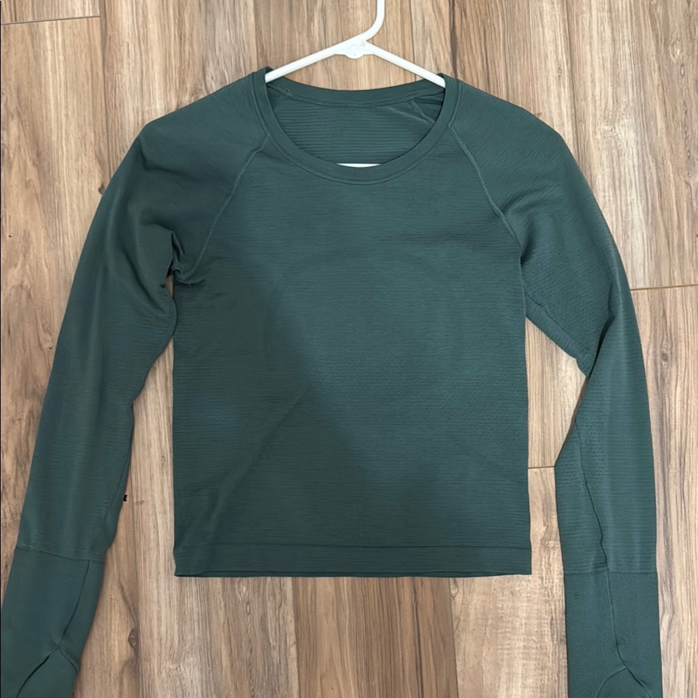 Lululemon Swiftly Tech Long Sleeve 2.0 Racelength COLOR: MEFO